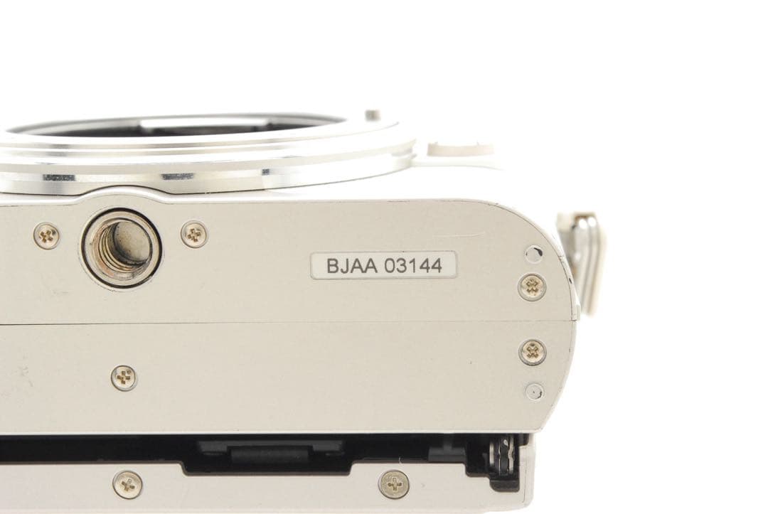 ✨極美品✨オリンパス E-PL10 ボディ❤️ショット数わずか3,601回！