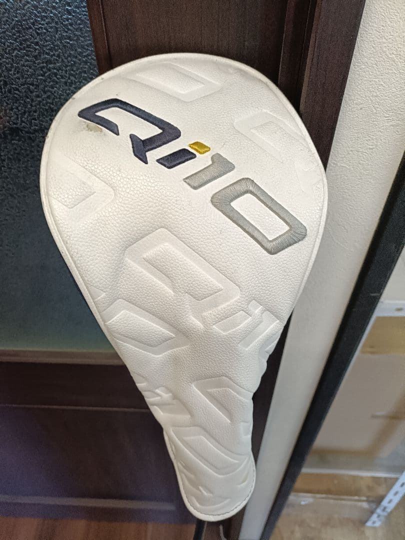 Qii10 カーボンドライバー　テーラーメイド