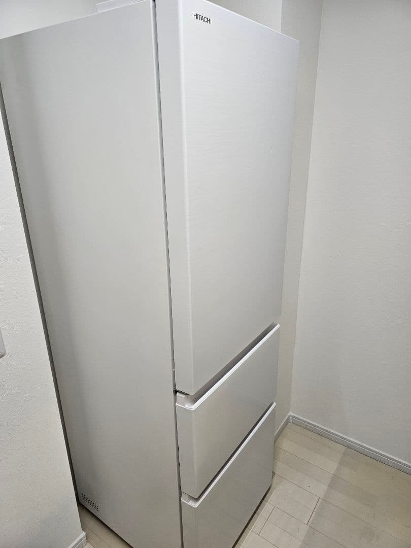 mさん専用　日立R-V32TVL　2023年製　冷蔵庫　左開き　ホワイト　白