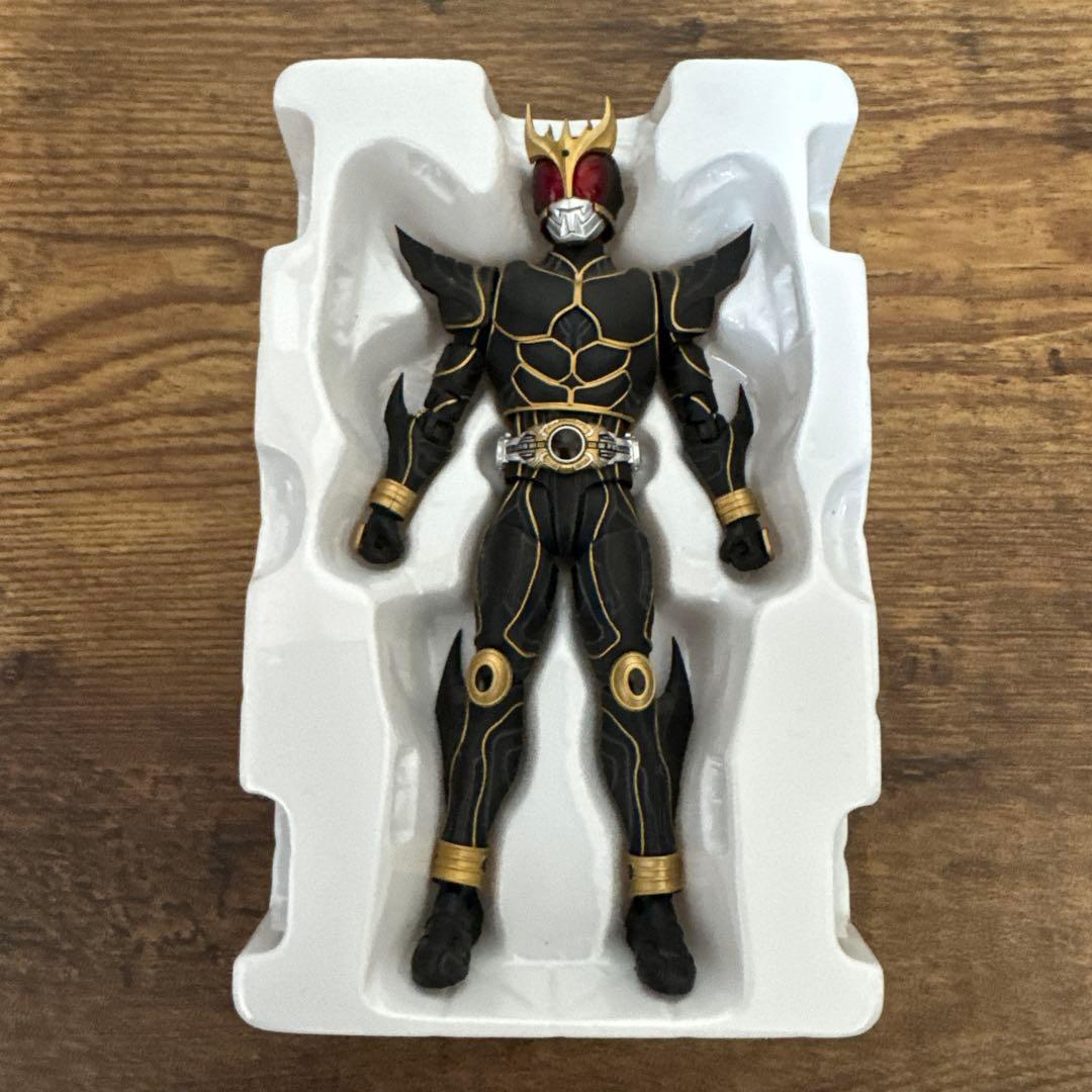 【訳あり品】真骨彫製法 仮面ライダークウガ アルティメットフォーム