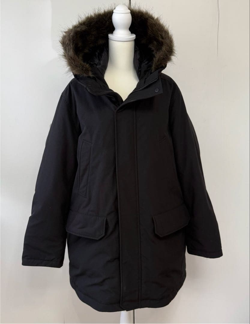 ユニクロ　UNIQLO 新品未使用　大きい　黒 ダウンジャケット　ダウンコート