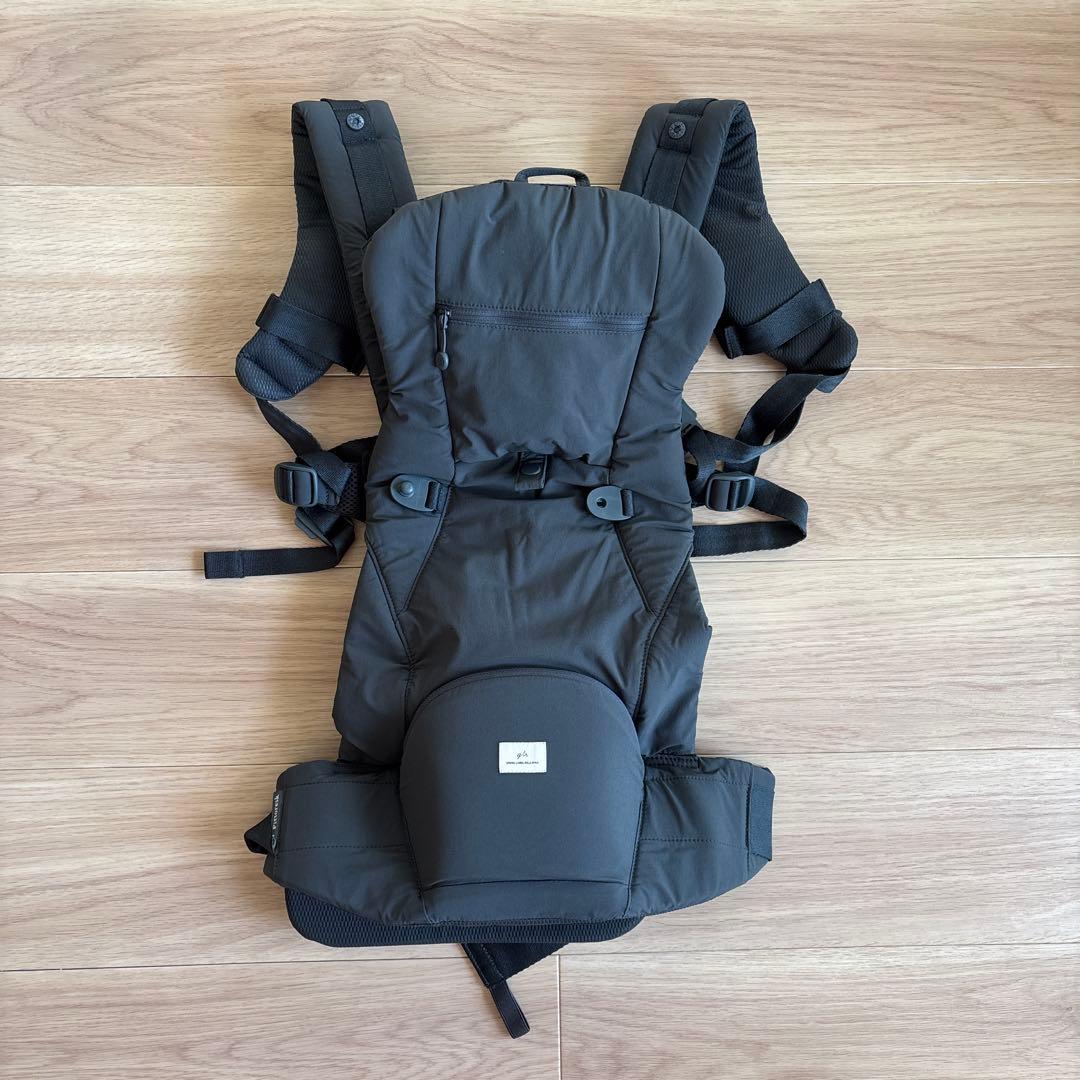 【hachi様】ピトレスク 4wayベビーキャリアオン 抱っこ紐 ネイビー