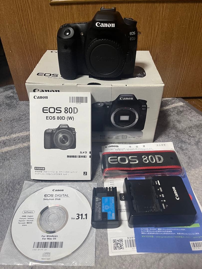 Canon EOS 80D 本体 + 付属品