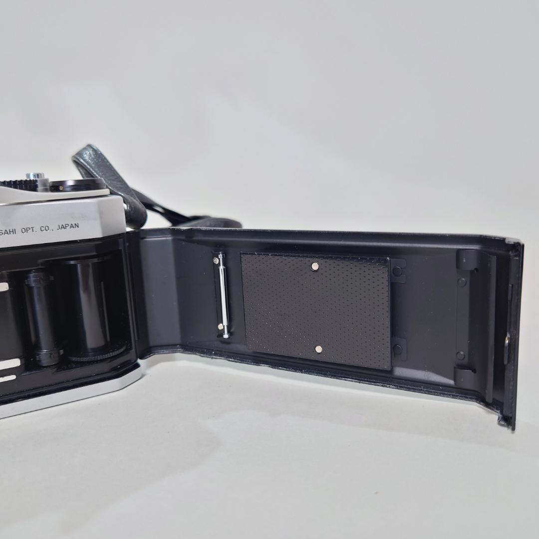 52年前のカメラ ASAHI PENTAX SPOTMATIC F　本体＋レンズ