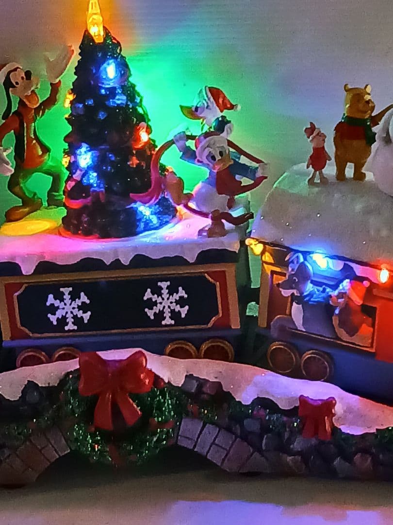 ディズニー　クリスマストレイン　サウンド付き、クリスマス飾り　照明LED