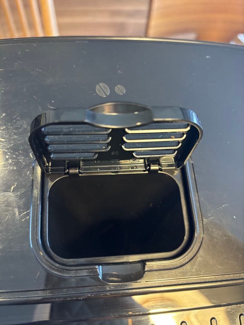 美品 デロンギ マグニフィカ スタート ECAM22020B