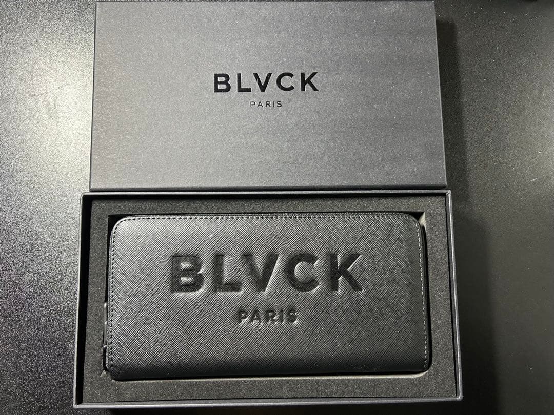 MIA　⭐️値下げ中⭐️ BLVCK PARIS メンズ 長財布