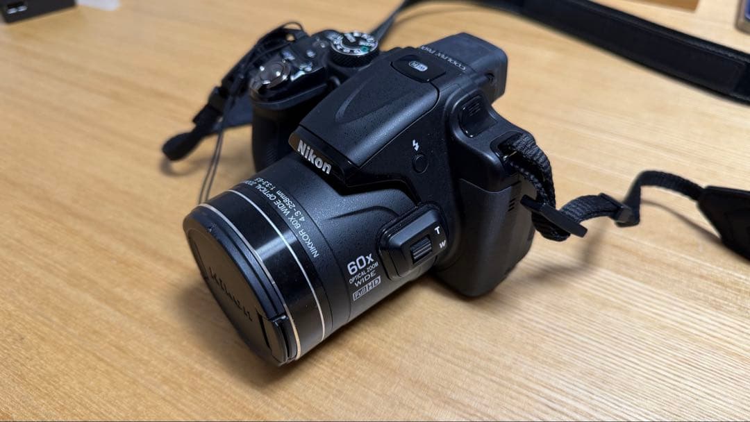Nikon Coolpix 60倍ズームデジタルカメラ