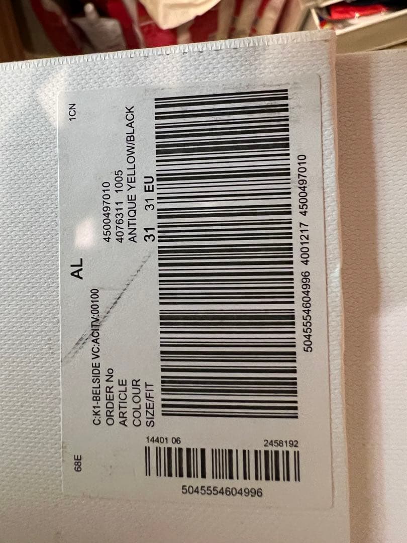 バーバリーチルドレン　スニーカー　サイズ31(19.5cm)