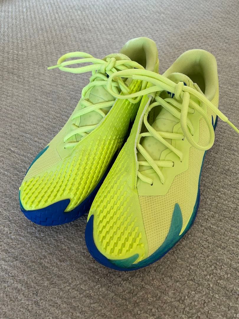 Nikeテニスシューズ ヴェイパーケージ4ラファ