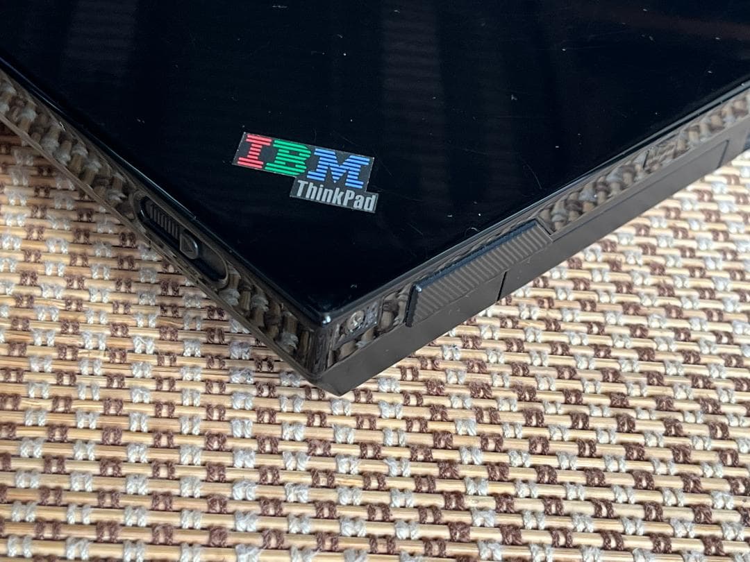 ☆★ 激レア! 限定モデル 通し番号 IBM Thhik Pad 10周年記念