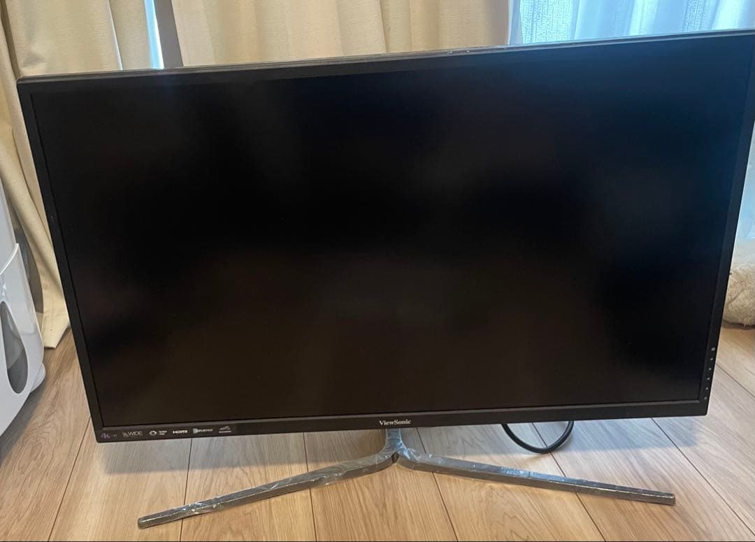 ViewSonic 4K/HDR対応 広色域パネル搭載31.5型ワイド液晶モニタ