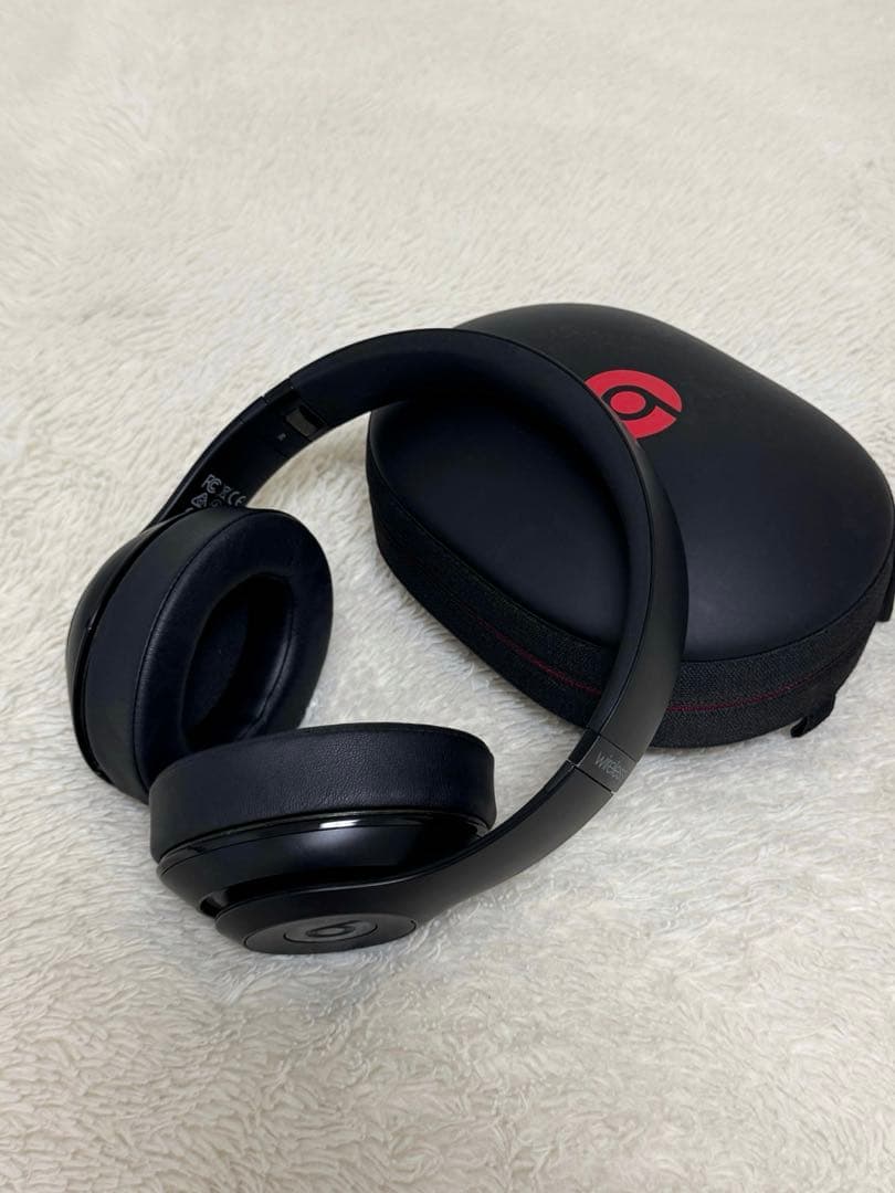 Beats Studio 3 wireless ブラック　Bluetooth
