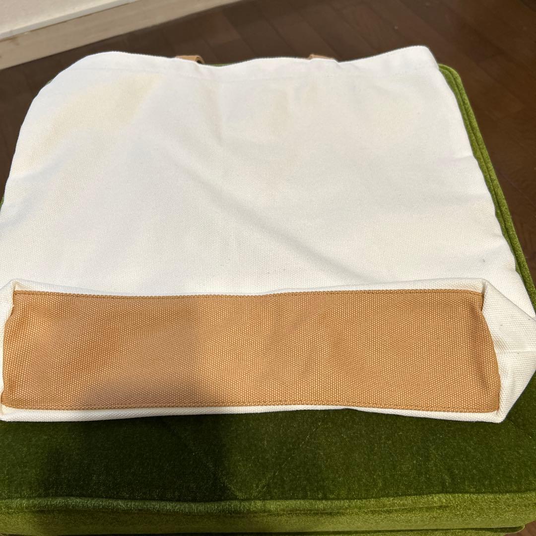 ルイヴィトン　トートバッグ　キャンパスバック　白　美術館限定