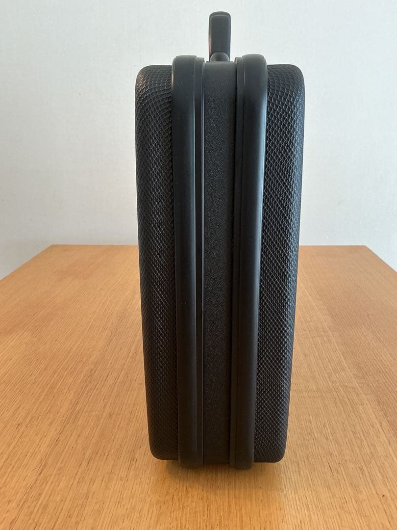 ☆新品未使用　サムソナイト　アタッシュケース　送料無料！