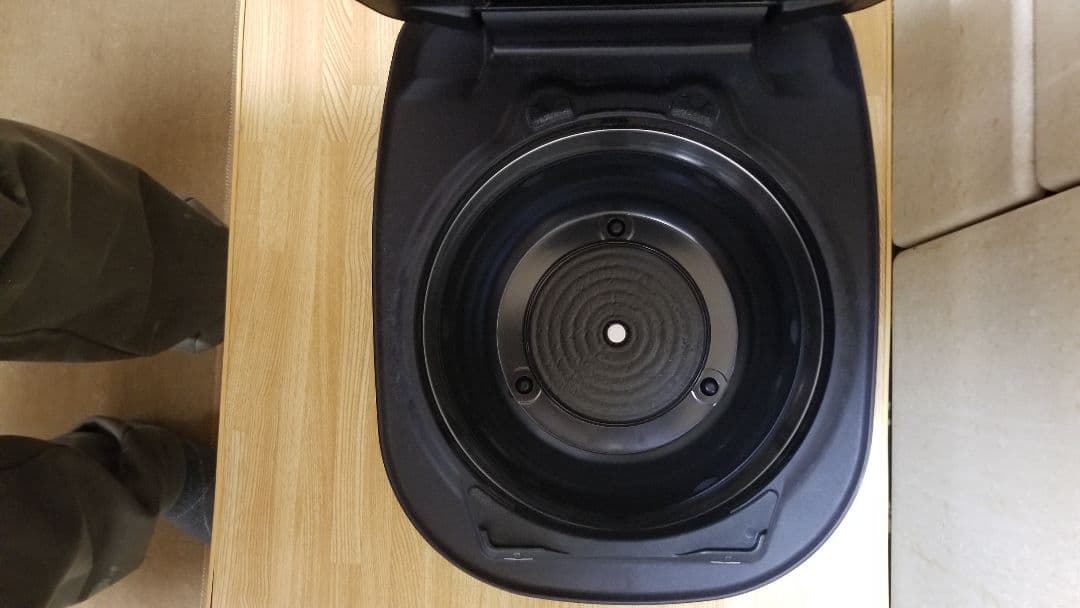 ☆2022年製☆土鍋ご泡火炊き☆タイガー圧力IH炊飯器 ハイグレードモデル