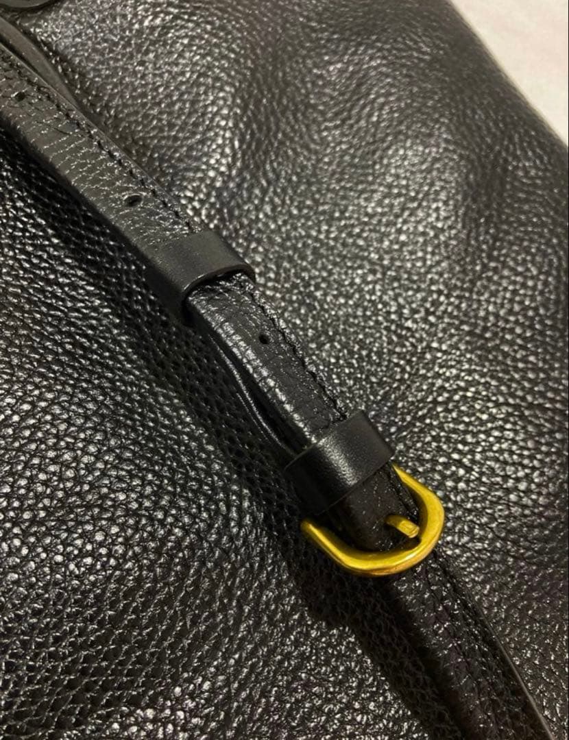 本物パイソンスキンxブライドルレザー使用のボディバッグ