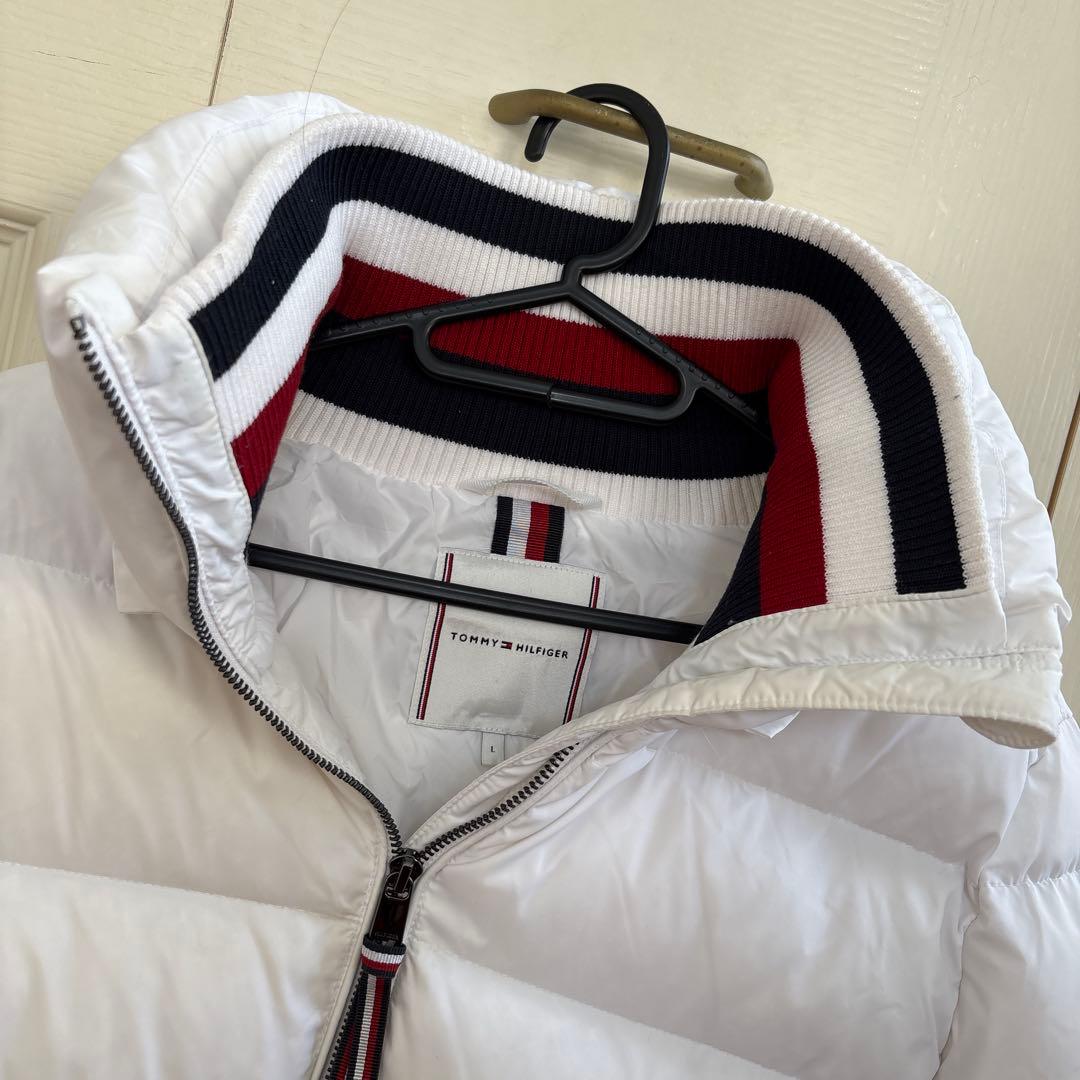   ホワイトダウンジャケット