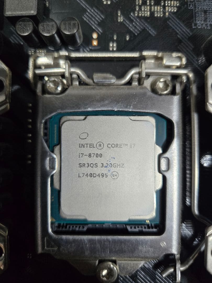 Core i7-8700 TUF H370 PRO GAMING メモリセット