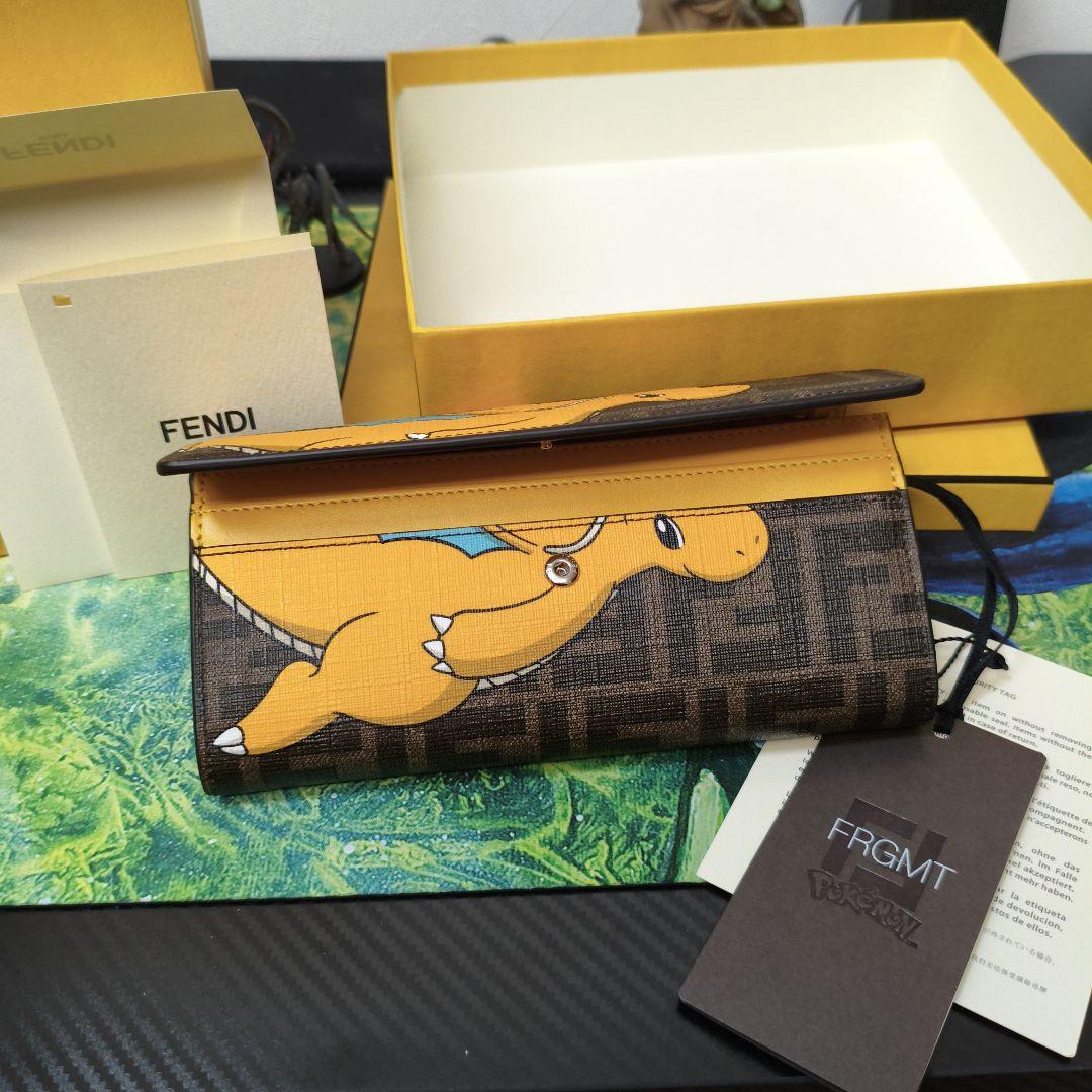 FENDI ポケモンカイリュー 長財布