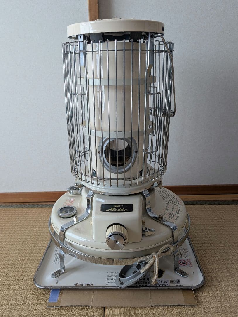 アラジンストーブ（2004年製）