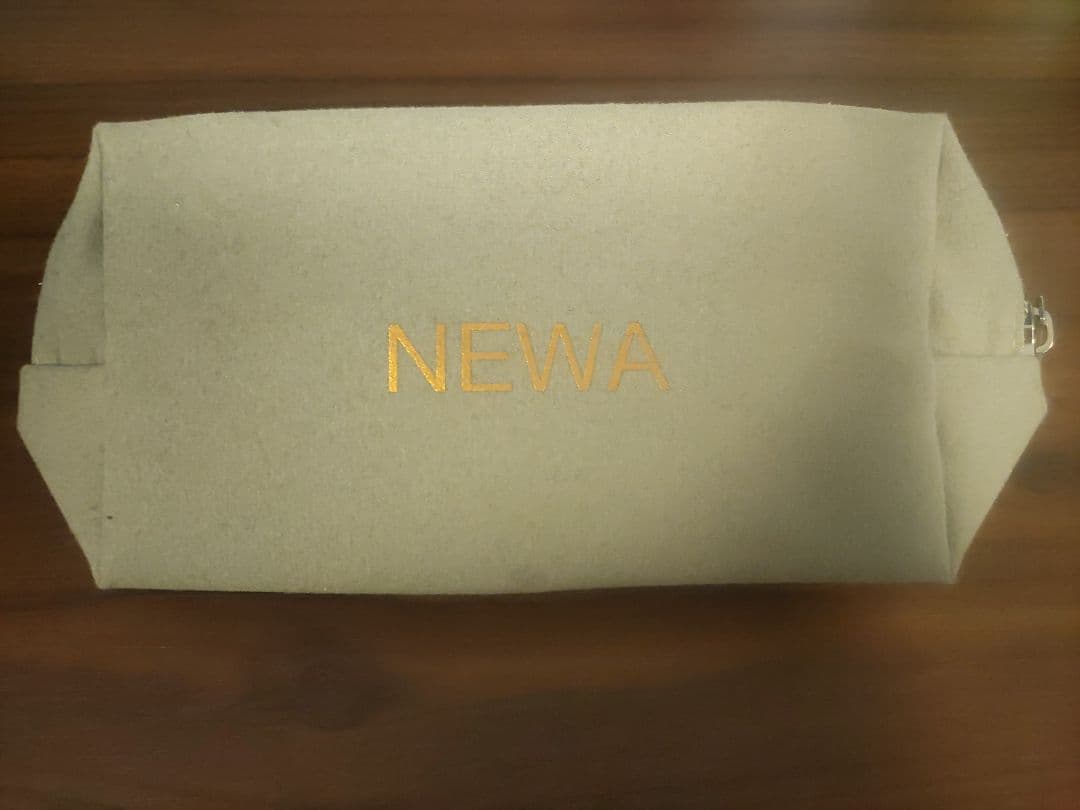 NEWA+PLUS WIRELESS EDITION 美顔器 充電器付き