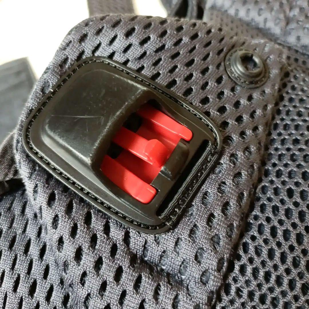 本日限定価格ベビービョルン 抱っこ紐 ハーモニー HARMONY アンスラサイト