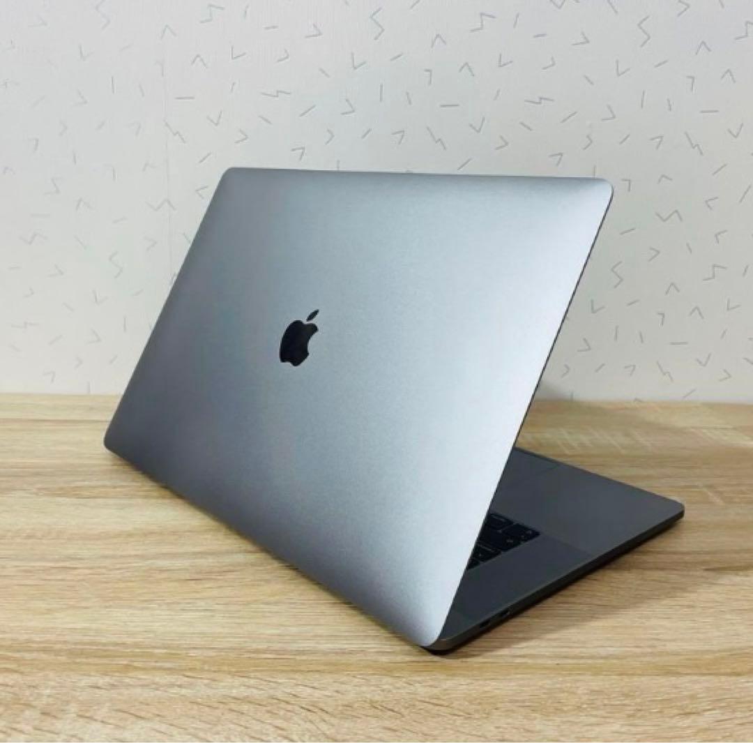 MacBook Pro i7 メモリ16GB Touchbar Mac