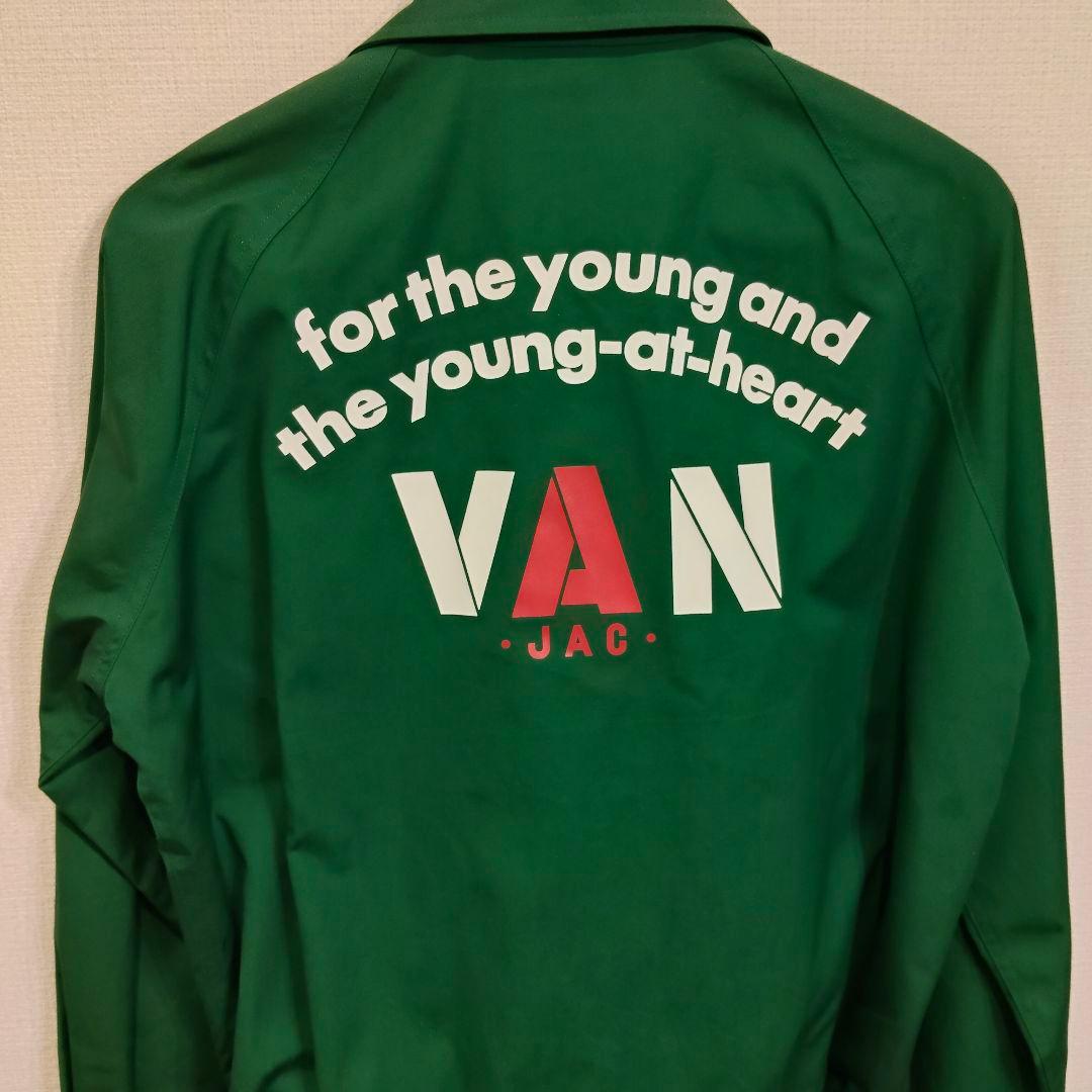 未使用　VAN 緑色 ジップアップ　ジャケット