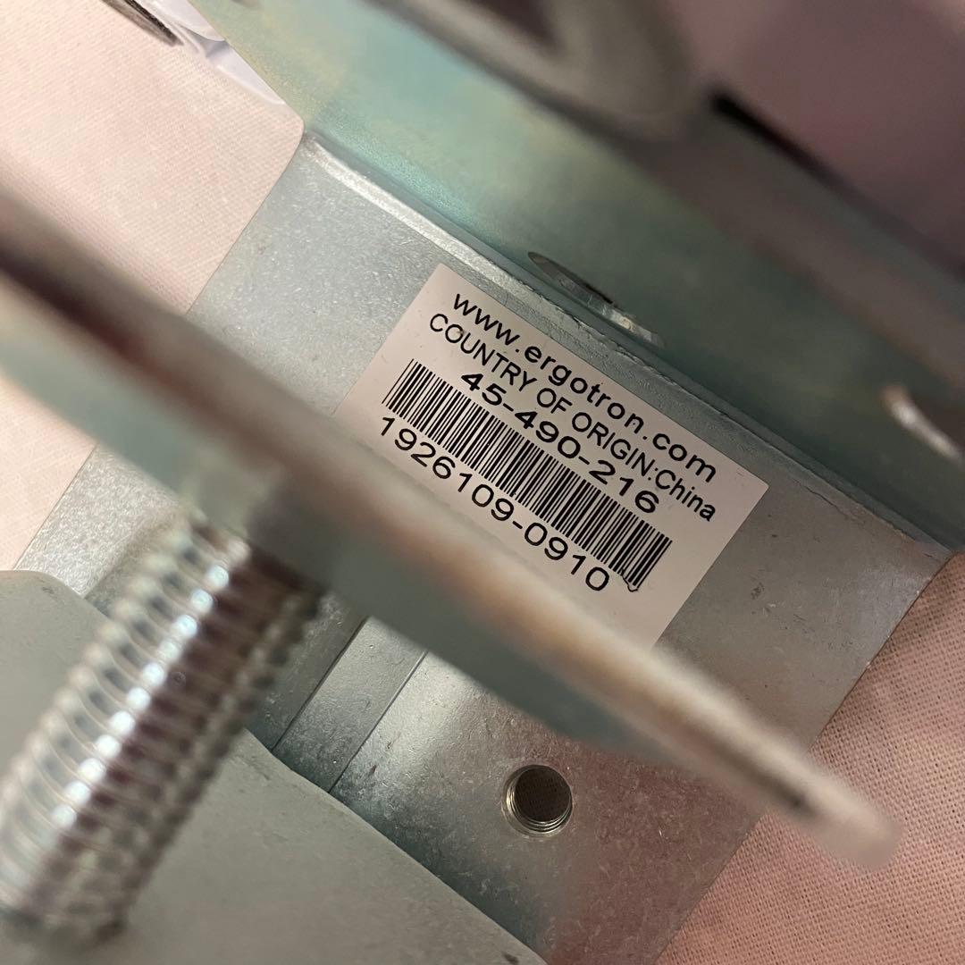 ▽ ERGOTRON LX Desk Monitor Arm ホワイト