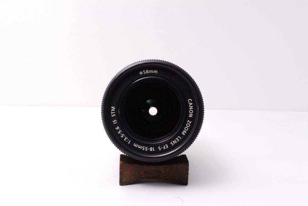 高画質❤️Canon kiss X7i❤️自撮りも楽々✨一眼レフカメラ