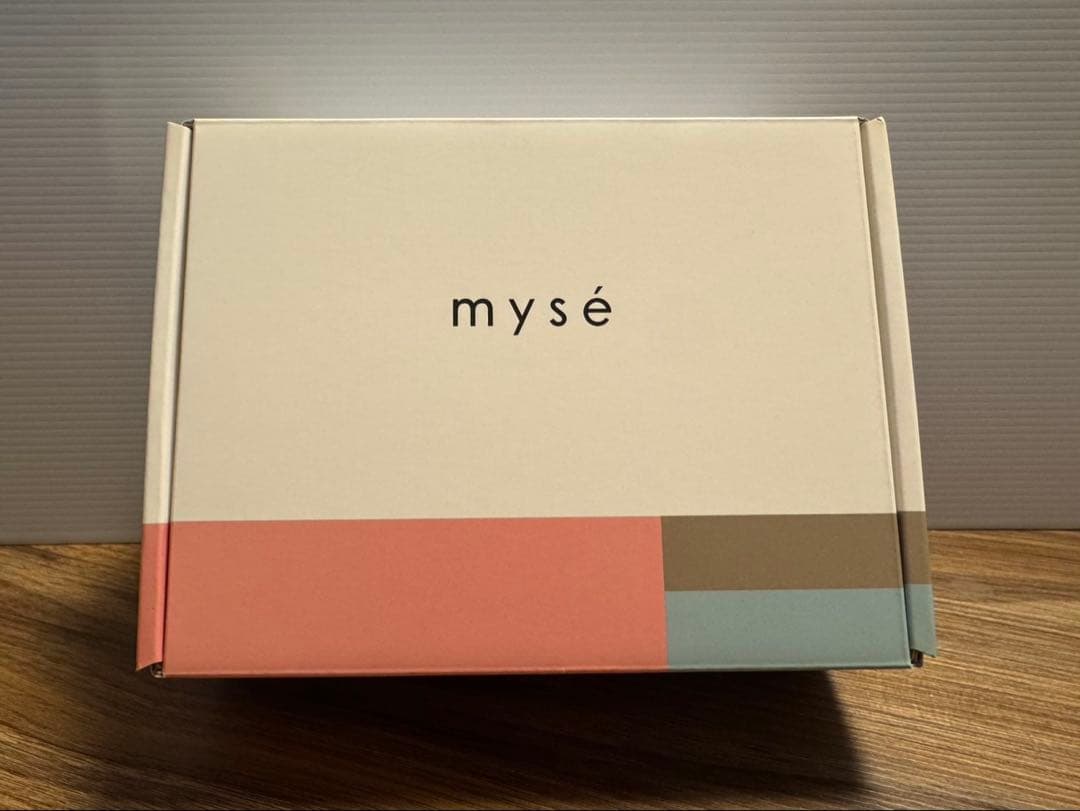 ミーゼ　ウェーブスパ　ホワイト