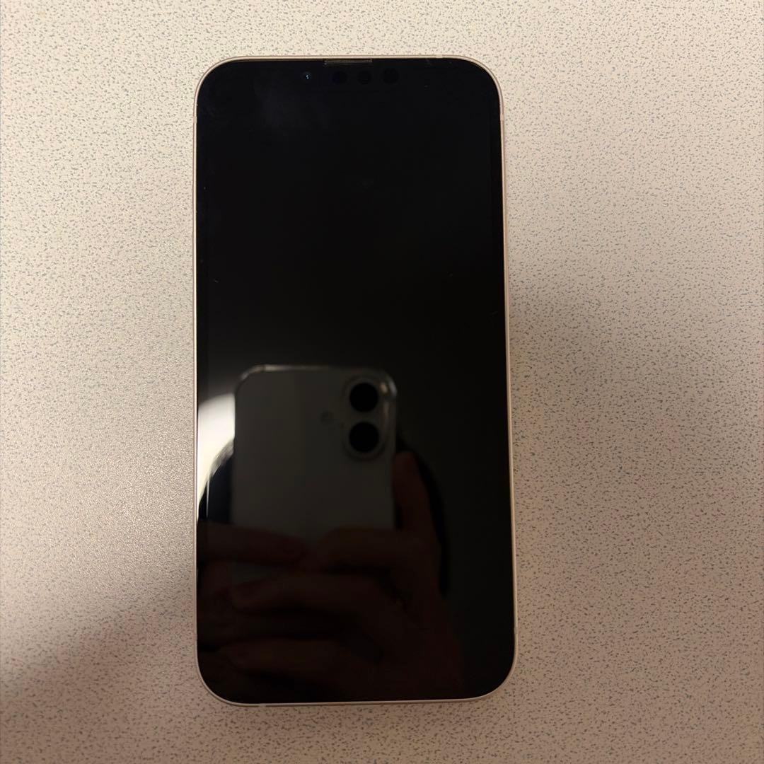 Apple iPhone 13 128GB 本体 バッテリー100%