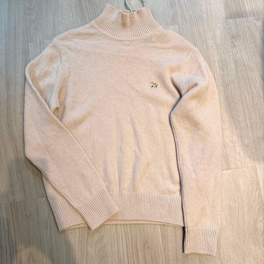 【クリーニング済】メゾンキツネ　ベビーフォックス　ベージュ ニットセーター