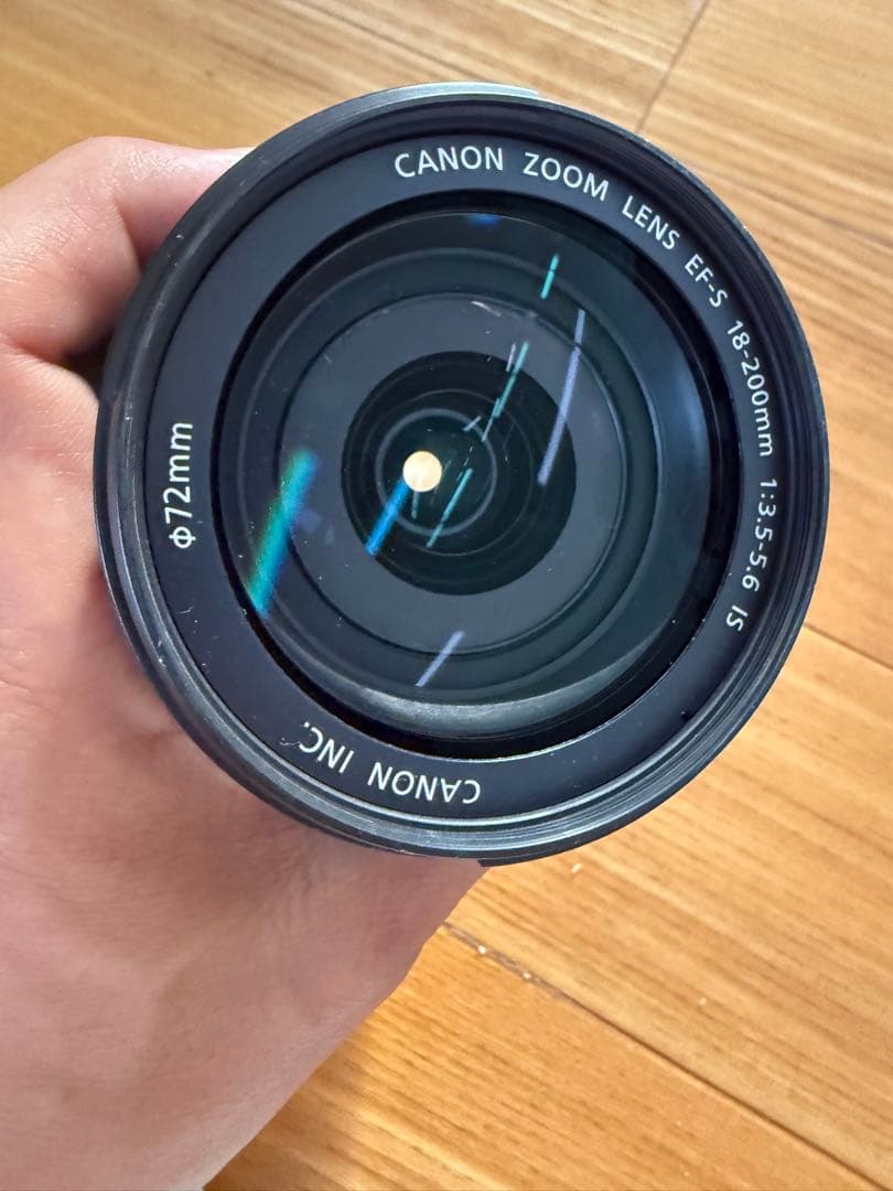 Canon EF-S 18-200mm ズームレンズ　中古品