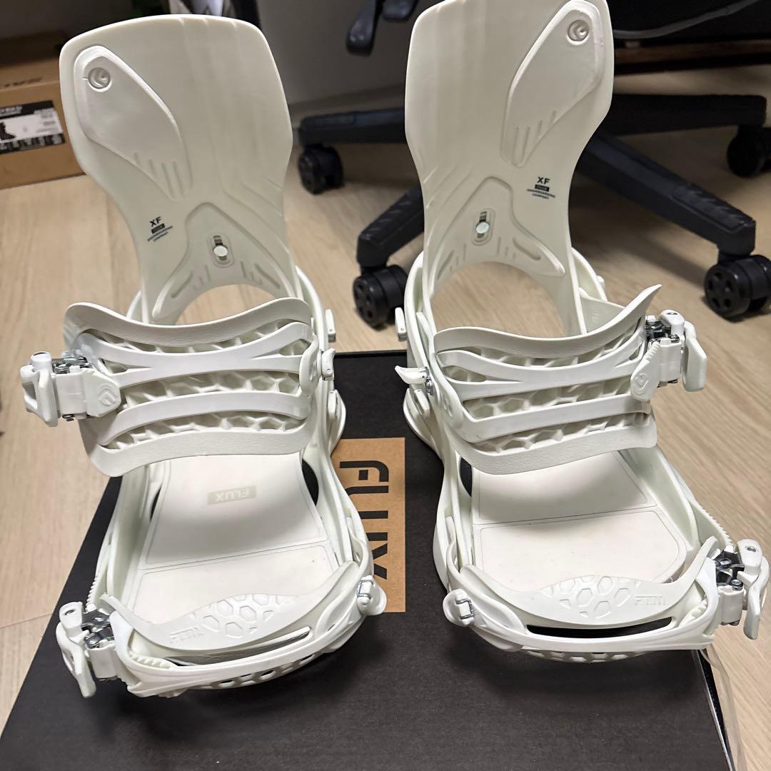 23-24FLUX XF スノーボードビンディング M ホワイト
