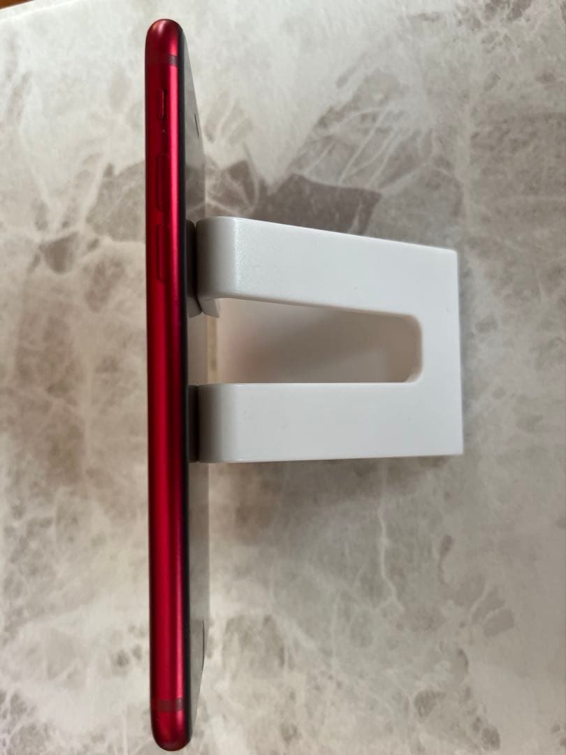 iPhone SE (第3世代) PRODUCT(RED) 本体