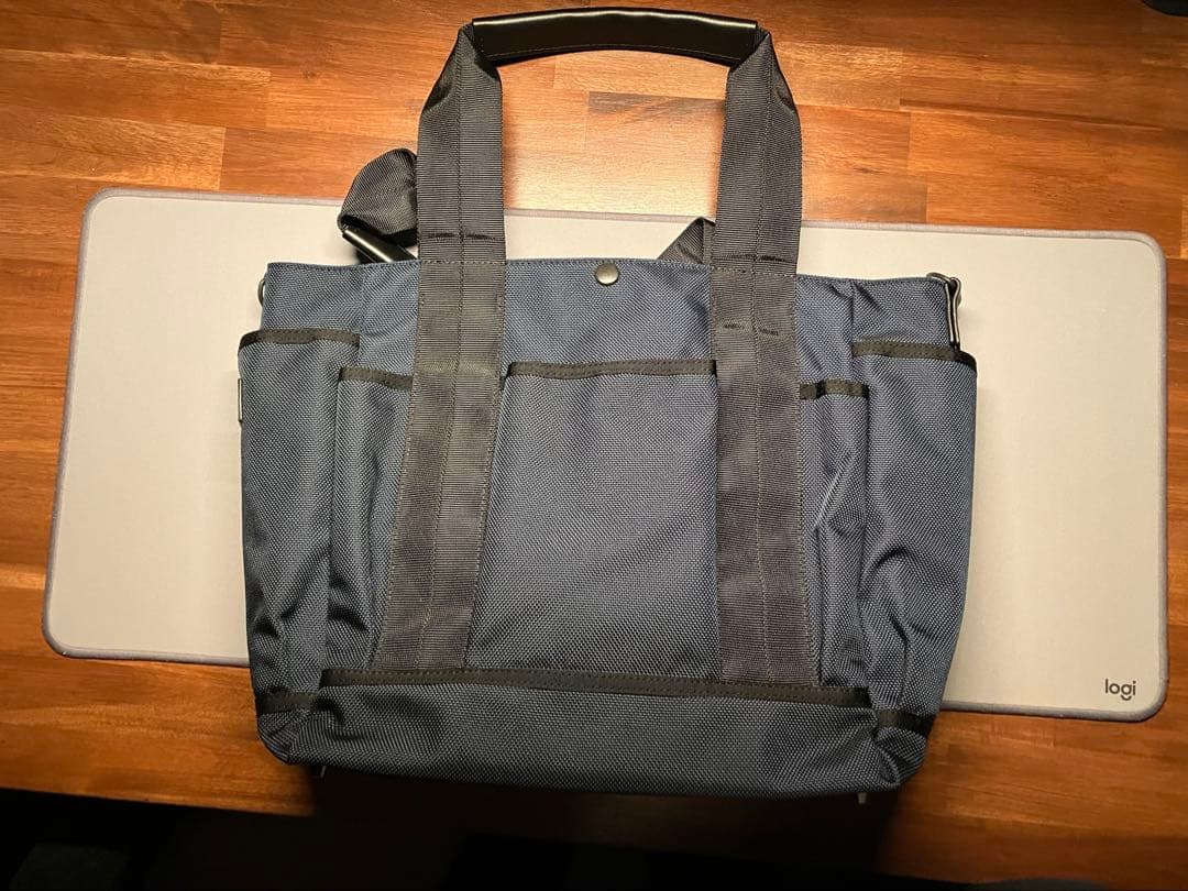 カワニシカバン　グレーブ　コーデュラ　ネイビー