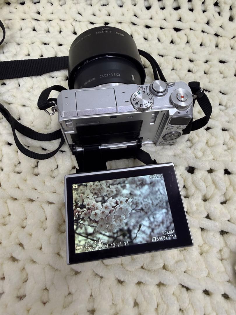 完動品Nikon 1 J5ミラーレス+レンズ