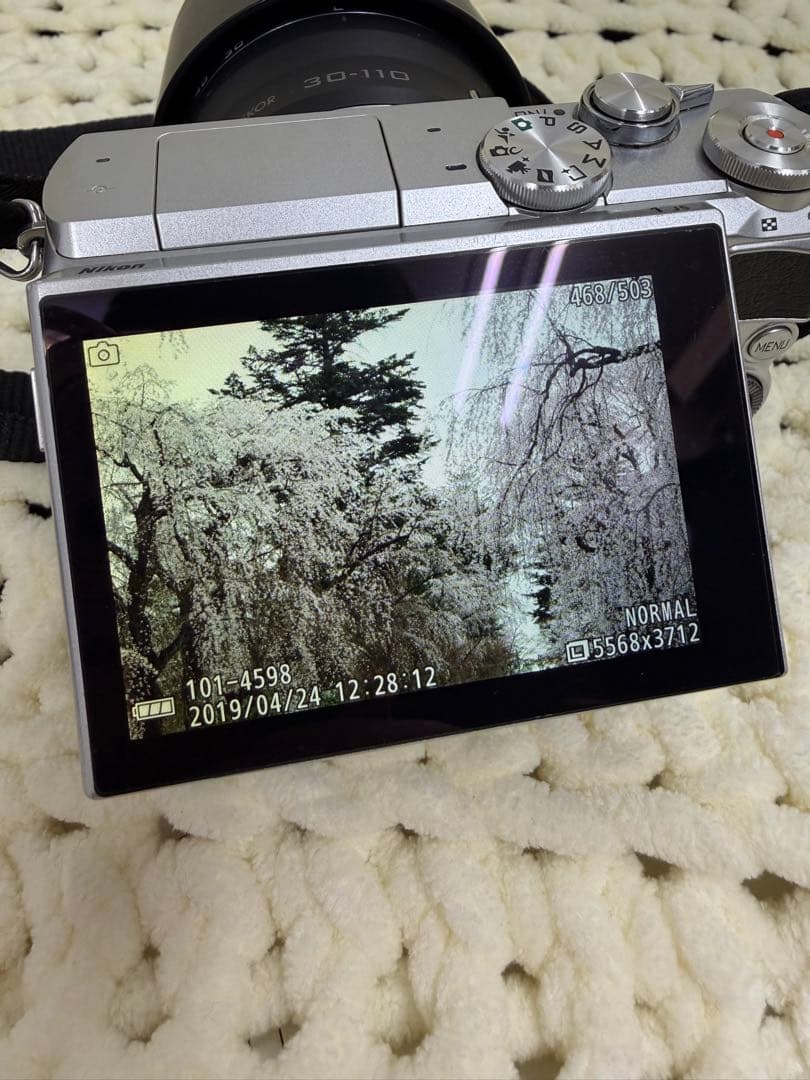 完動品Nikon 1 J5ミラーレス+レンズ