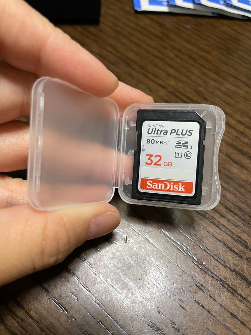 【美品】Canon EOS RP フルサイズミラーレス一眼カメラ 本体