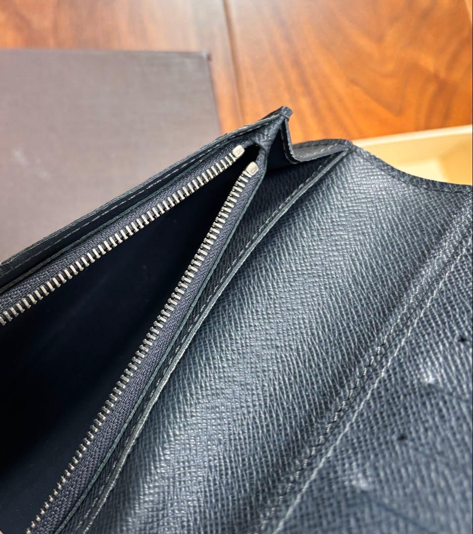LOUIS VUITTON 長財布 エピ レザー　美品