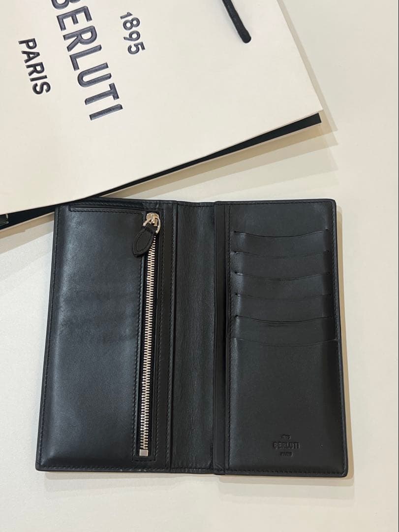 ベルルッティ　長財布　カリグラフィー