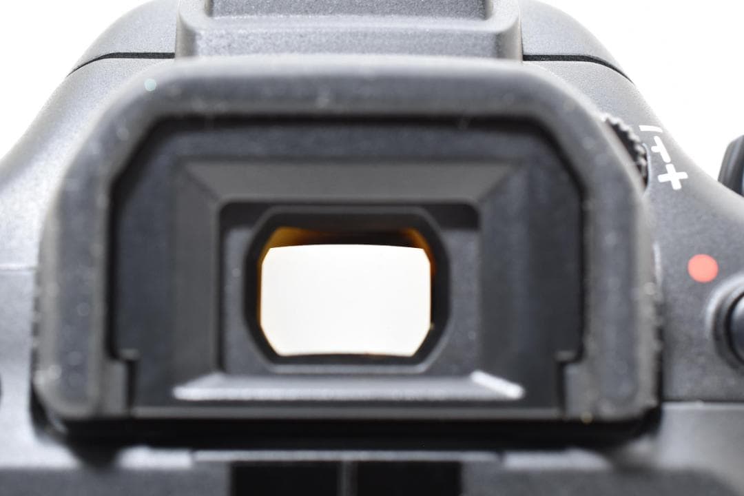 デジタルカメラ Canon EOS Kiss X4 + EF-S 18-55mm AJ017R