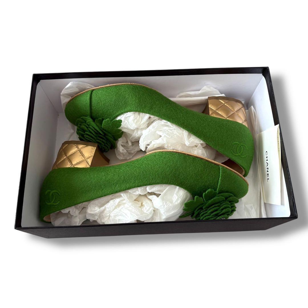 美品 シャネル CHANEL カメリア フェルトパンプス 希少色 緑【38C】