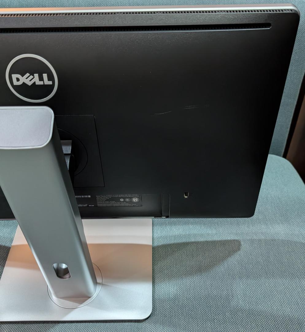 Dell P2415Q 23.8インチ ブラック 4K 60Hz モニター