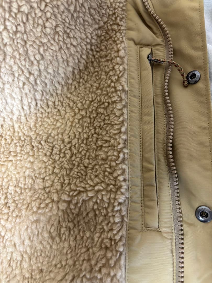 patagonia フリースライニング マウンテンパーカー M ベージュ