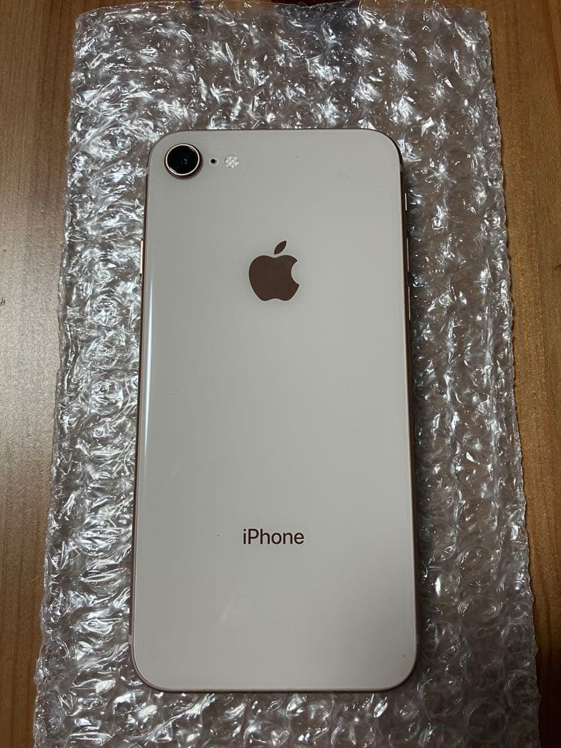 美品 iPhone8 64GB ゴールド バッテリー残量74%