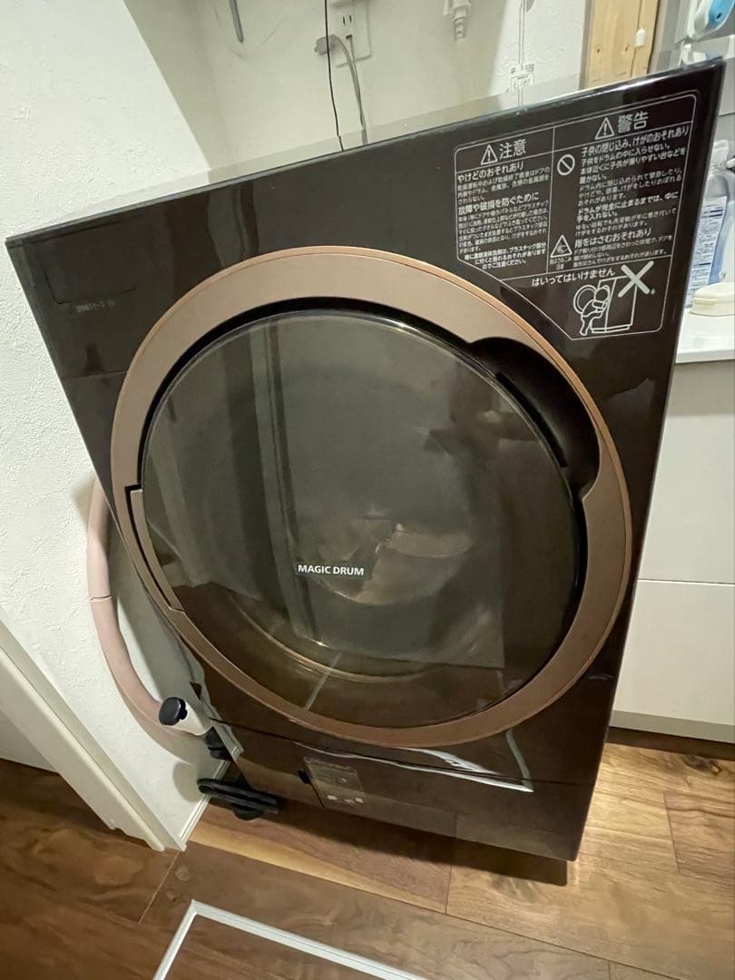 東芝ドラム式洗濯乾燥機 11kg/2017年 TW-117X5