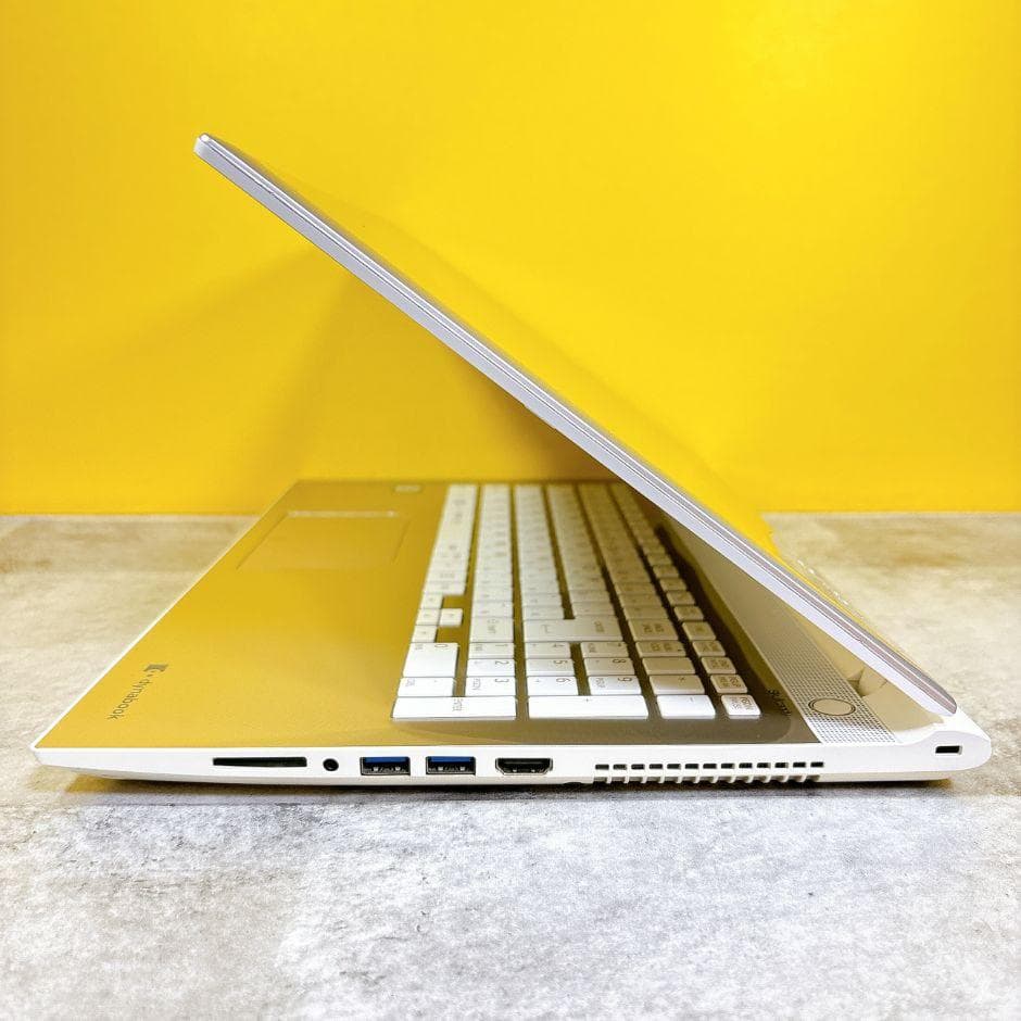 おしゃれゴールド❣新品SSDで快適✨ブルーレイ フルHD 薄型 カメラWin11